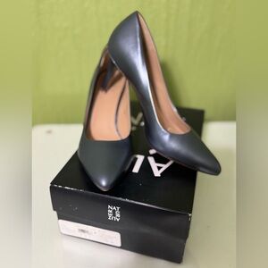 Naturalizer Natalie Pumps in Lady Blue